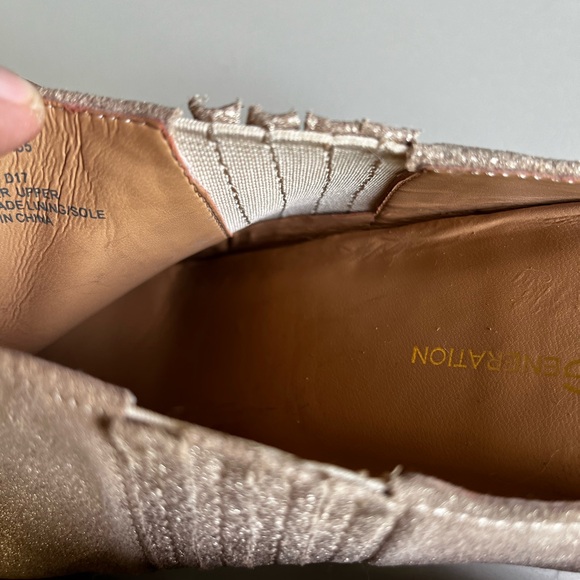 BCBG Lori Metallic Gold Leather Mule Ladies Size 12 - Picture 7 of 10